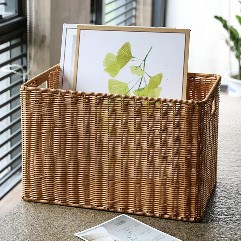 Storage basket