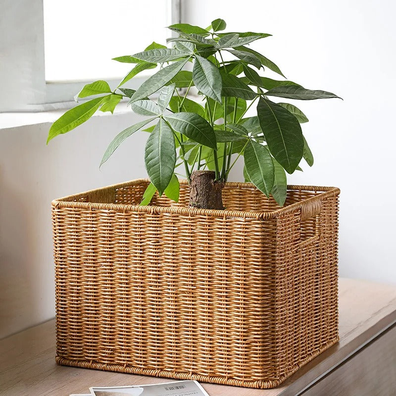 Storage basket